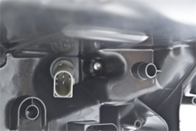 Mercedes-Benz ML350 Headlight Assembly - Hella - HLMP RH BI-XEN W BALLAST - 2008