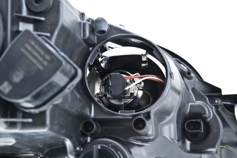 Mercedes-Benz GL450 Headlight Assembly - Hella - 2007