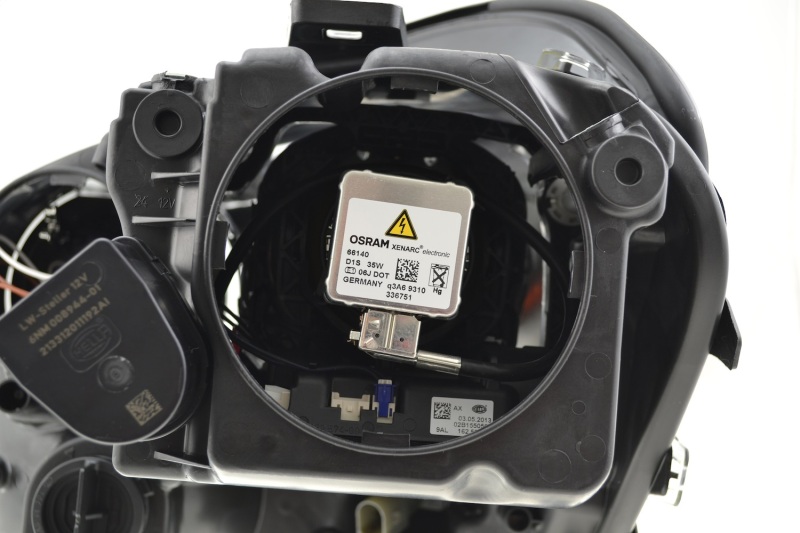 Mercedes-Benz GL320 Headlight Assembly - Hella - 2007