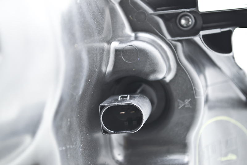 Mercedes-Benz GL500 Headlight Assembly - Front - Hella - Bi-Xenon - `10-`12