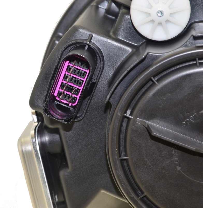 Mercedes-Benz G63 AMG Driving Lights - Front - Hella - Xenon - `13-`16