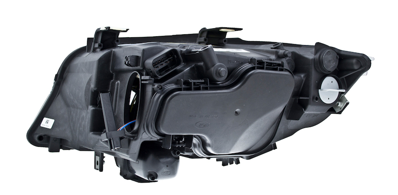 BMW 325xi Headlight Assemblies - Hella - Bi-Xenon - 2006