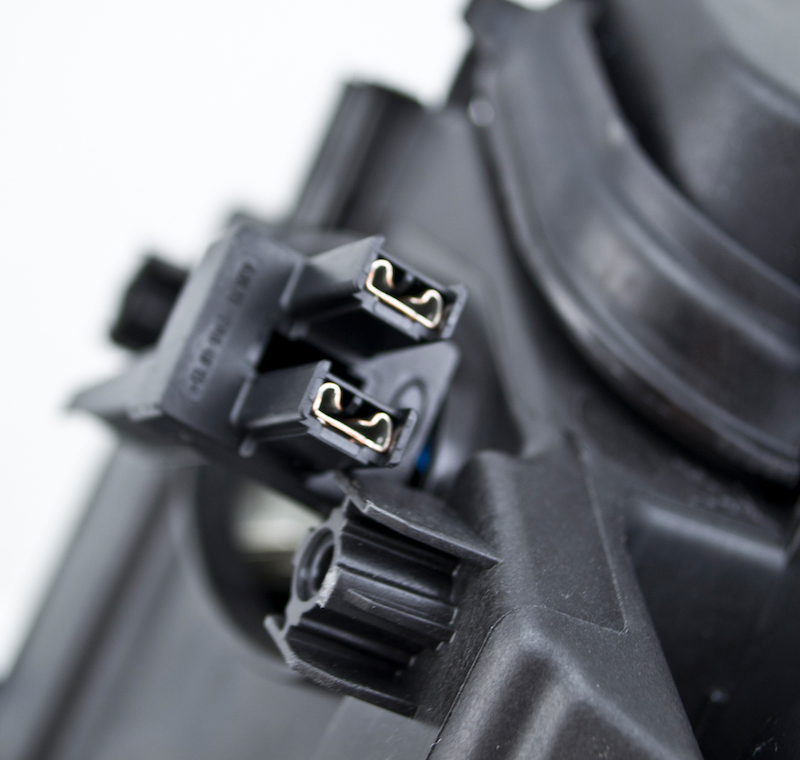 BMW 328xi Headlight Assemblies - Hella - Bi-Xenon - `07-`08