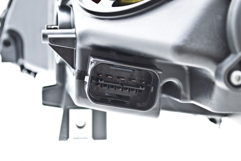 BMW 740Li Headlight Assembly - Front - Hella - BI-Xenon - `11-`13