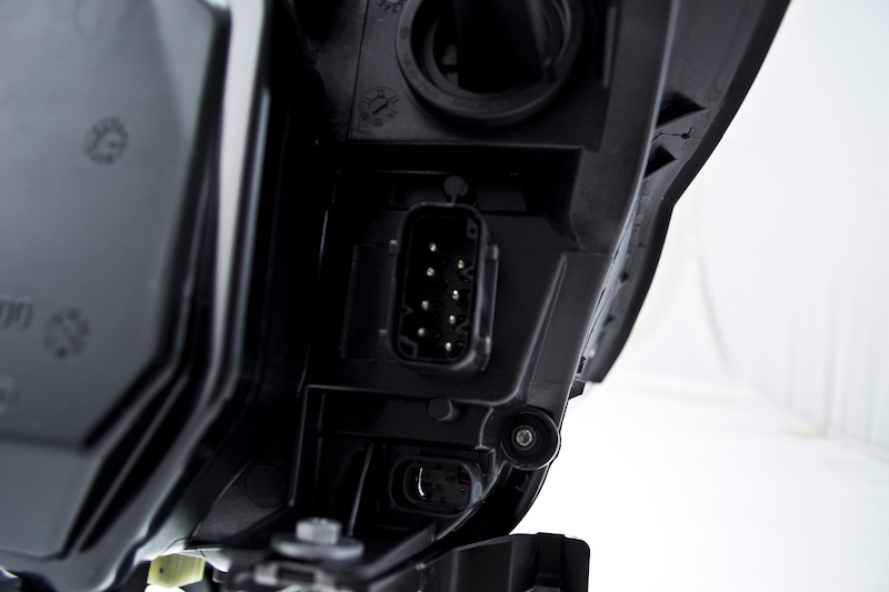 BMW 550i Headlight Assembly - Hella - Xenon - `06-`07