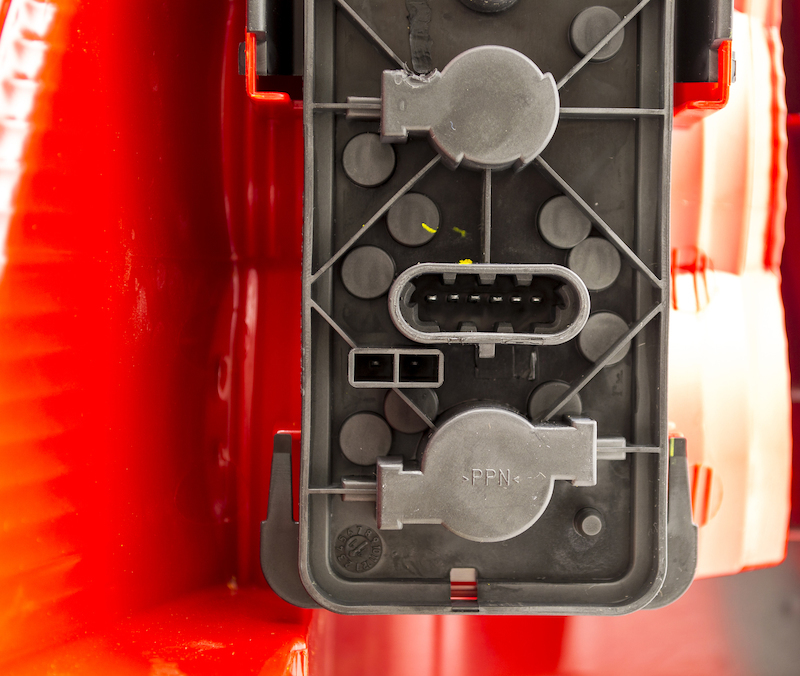 Mercedes-Benz ML55 AMG Tail Light - Right - Hella - Combination RearLamp - `02-`03