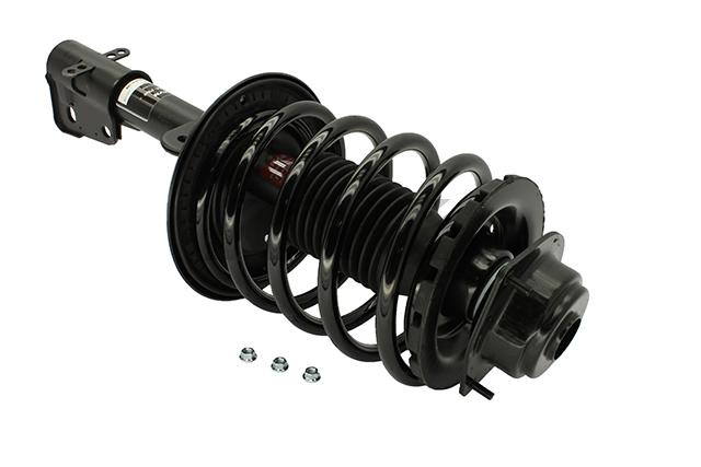 Chrysler Town and Country Strut Assembly - Front Left - KYB - Strut-Plus - `96-`00