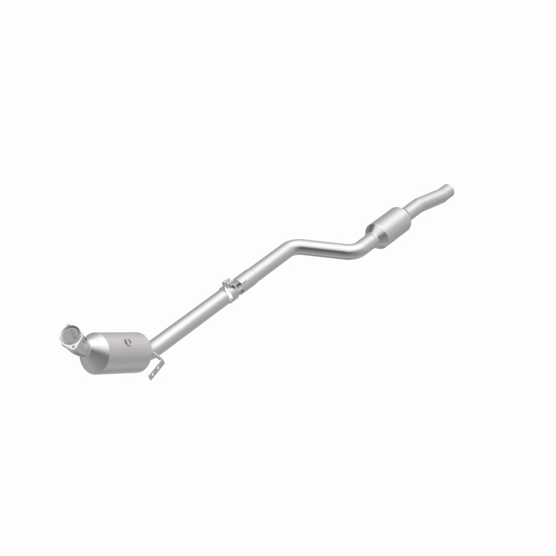 Mercedes-Benz E350 Catalytic Converter - Underbody - Magnaflow - OEM Grade Federal/EPA Compliant Direct-Fit - `10-`11