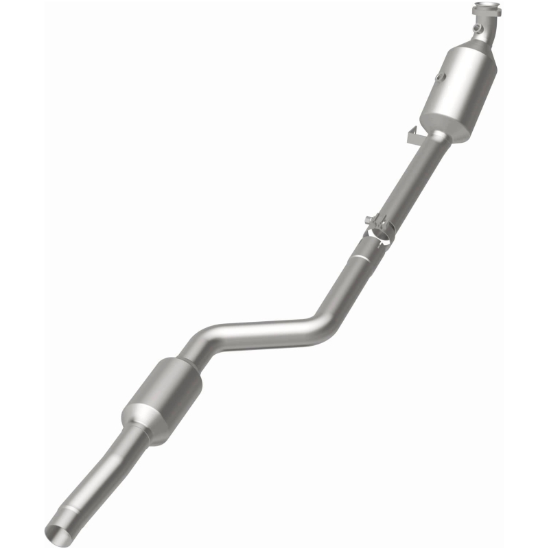 Mercedes-Benz E350 Catalytic Converter - Underbody - Magnaflow - OEM Grade Federal/EPA Compliant Direct-Fit - `10-`11