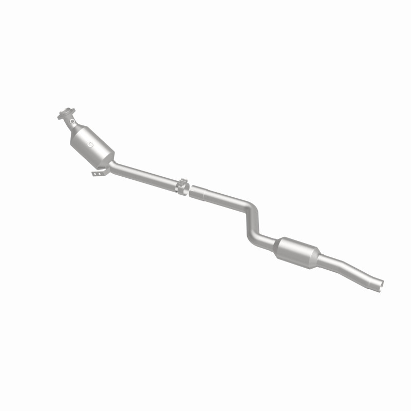 Mercedes-Benz E350 Catalytic Converter - Underbody - Magnaflow - OEM Grade Federal/EPA Compliant Direct-Fit - `10-`11