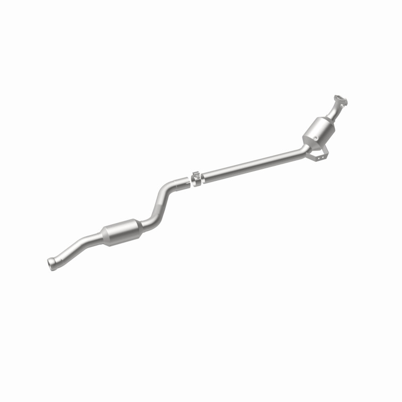 Mercedes-Benz GLK350 Catalytic Converter - Underbody - Magnaflow - OEM Grade Direct-Fit - `10-`12