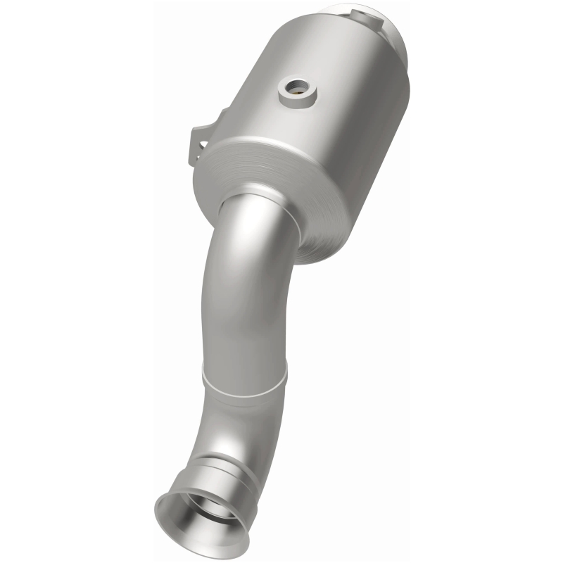 Mercedes-Benz C300 Catalytic Converter - Magnaflow - OEM Grade Direct-Fit - `15-`18