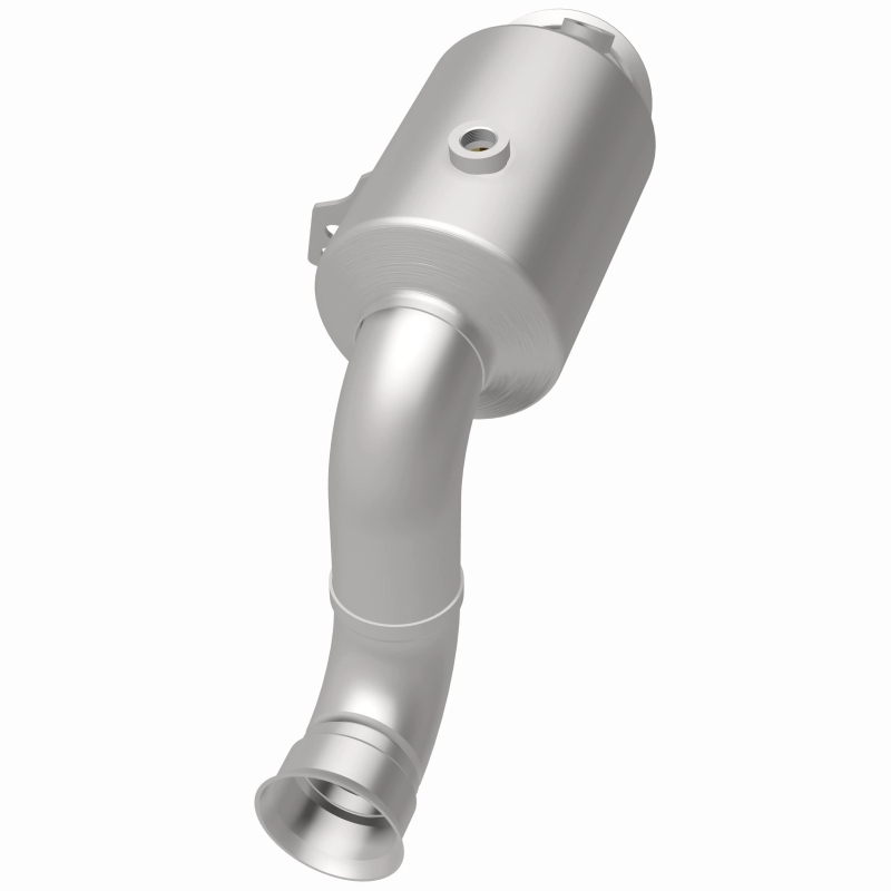 Mercedes-Benz GLC300 Catalytic Converter - Magnaflow - OEM Grade Direct-Fit - `16-`21