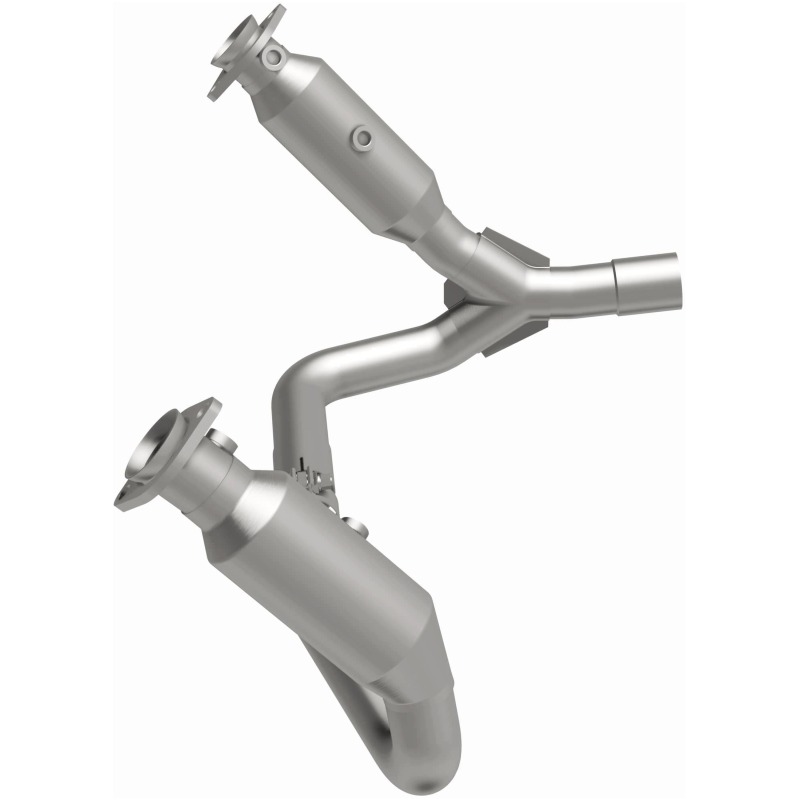 Dodge Dakota Catalytic Converter - Magnaflow - OEM Grade Direct-Fit - `07-`08