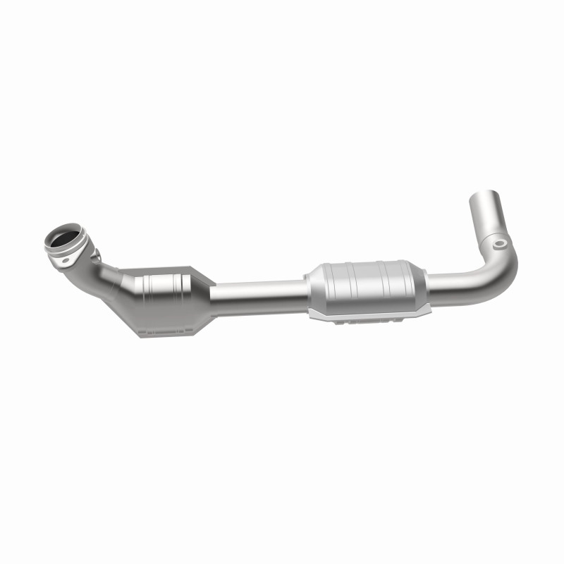 Ford E-150 Econoline Catalytic Converter - Driver Side - Magnaflow - Direct-Fit - `00-`02