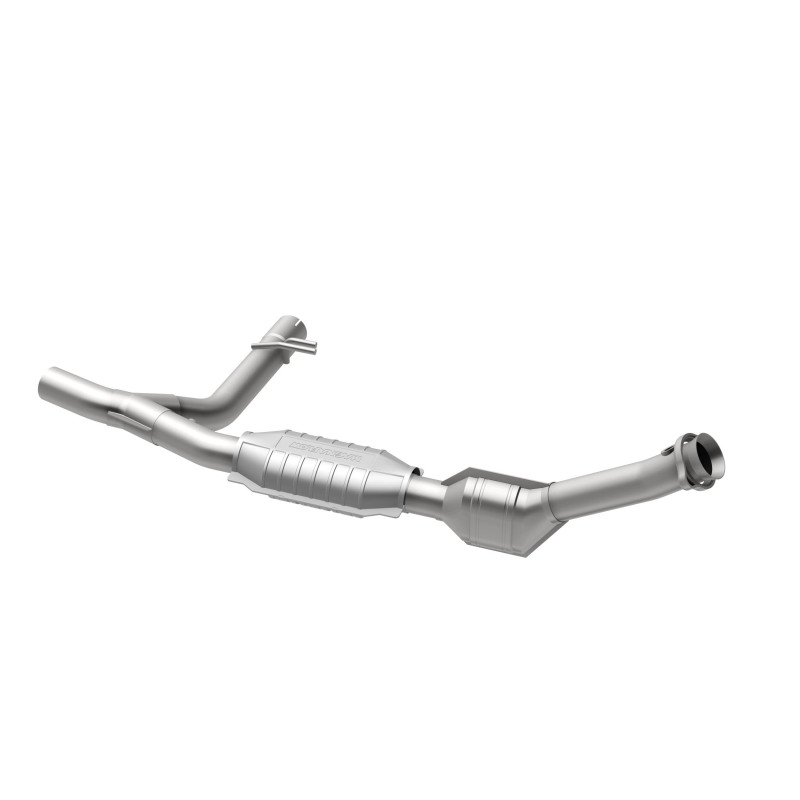 Ford Expedition Catalytic Converter - Magnaflow - HM Grade Direct-Fit - `97-`02