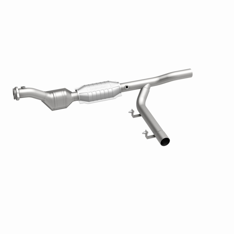 Ford Expedition Catalytic Converter - Magnaflow - Direct-Fit - `99-`00
