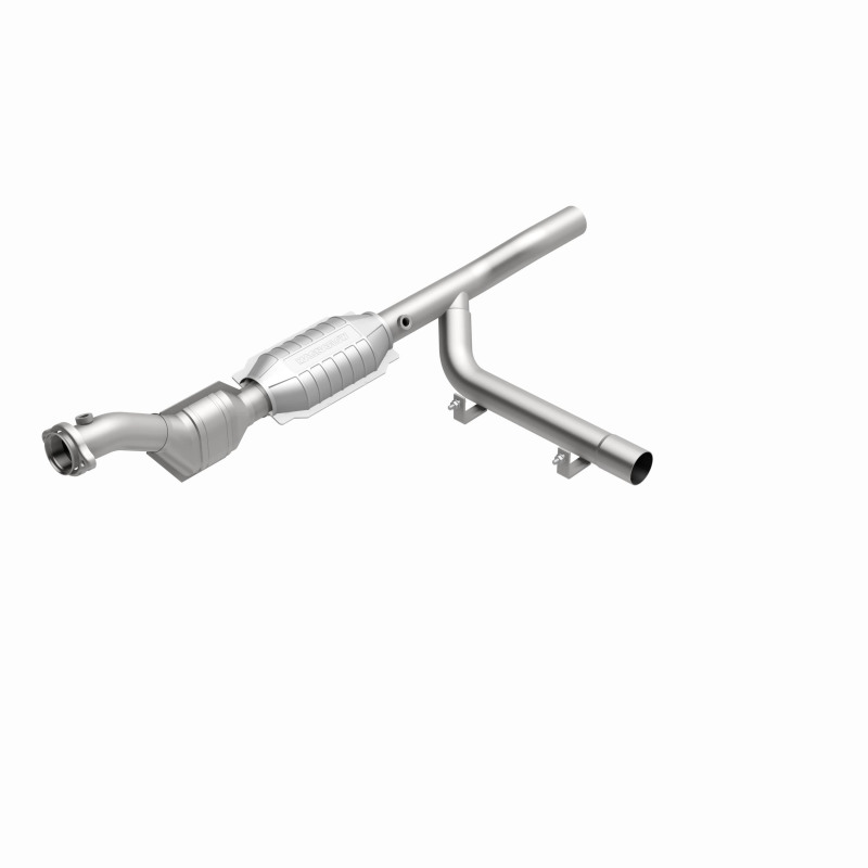 Ford Expedition Catalytic Converter - Magnaflow - Direct-Fit - `99-`00