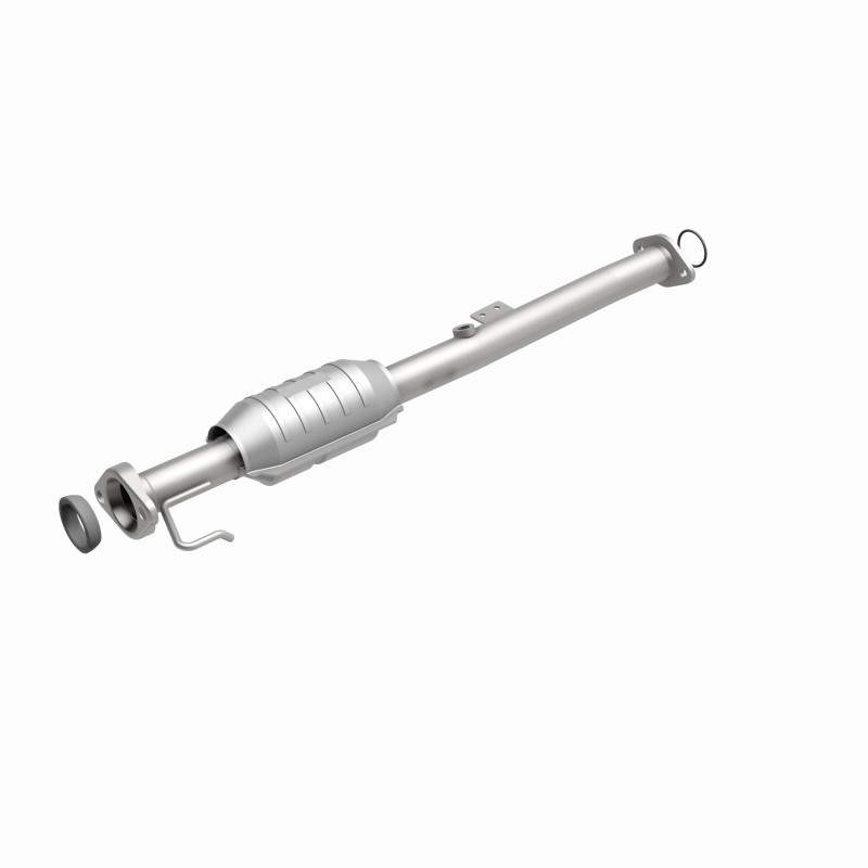 Chevrolet Tracker Catalytic Converter - Magnaflow - HM Grade Direct-Fit - `99-`03
