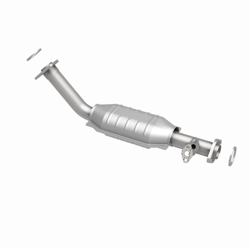 Toyota Tundra Catalytic Converter - Front Passenger Side - Magnaflow - HM Grade Direct-Fit, Federal/EPA Compliant - `00-`02