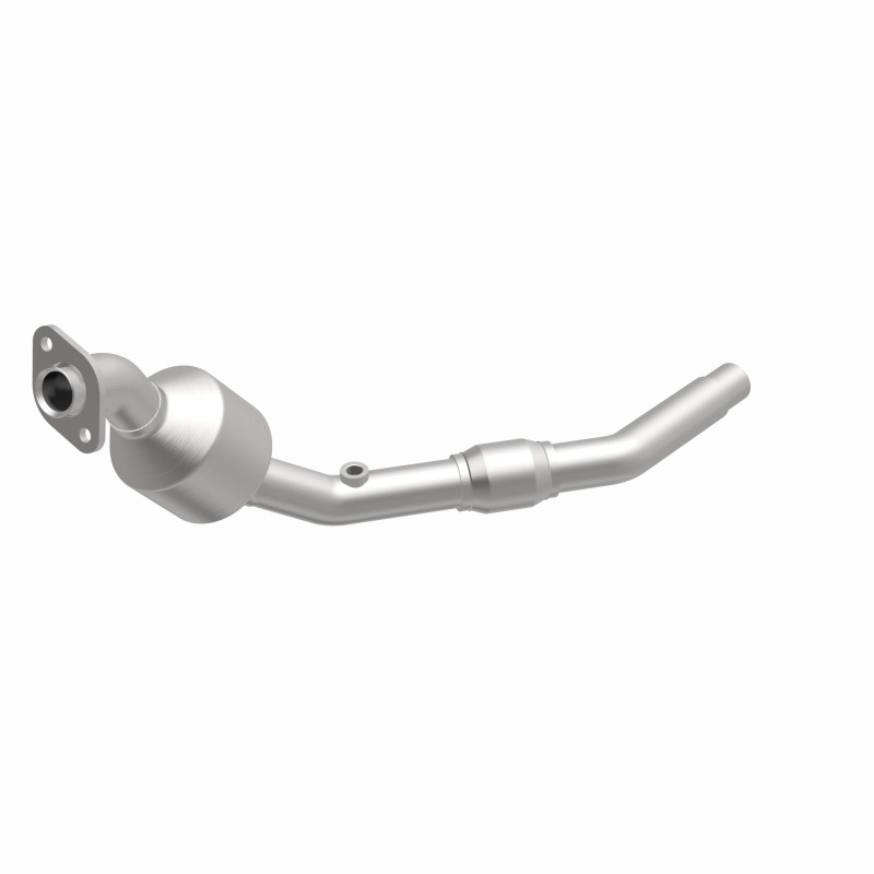 Land Rover Freelander Catalytic Converter - Magnaflow - HM Grade Federal/EPA Direct-Fit - `02-`05