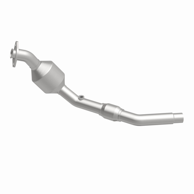 Land Rover Freelander Catalytic Converter - Magnaflow - HM Grade Federal/EPA Direct-Fit - `02-`05