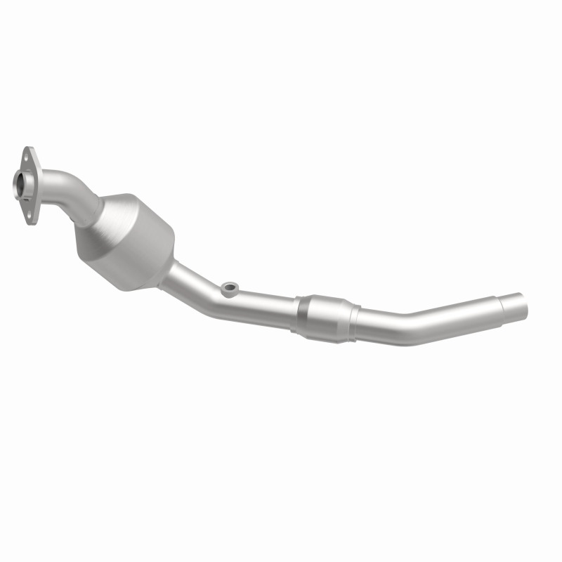 Land Rover Freelander Catalytic Converter - Magnaflow - HM Grade Federal/EPA Direct-Fit - `02-`05
