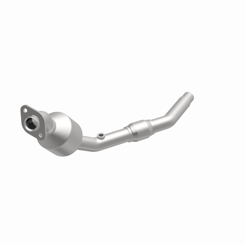 Land Rover Freelander Catalytic Converter - Magnaflow - HM Grade Federal/EPA Direct-Fit - `02-`05