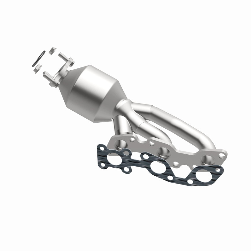 Nissan Xterra Catalytic Converter - Front Passenger Side - Magnaflow - HM Grade EPA-Compliant Direct-Fit Manifold - `02-`04