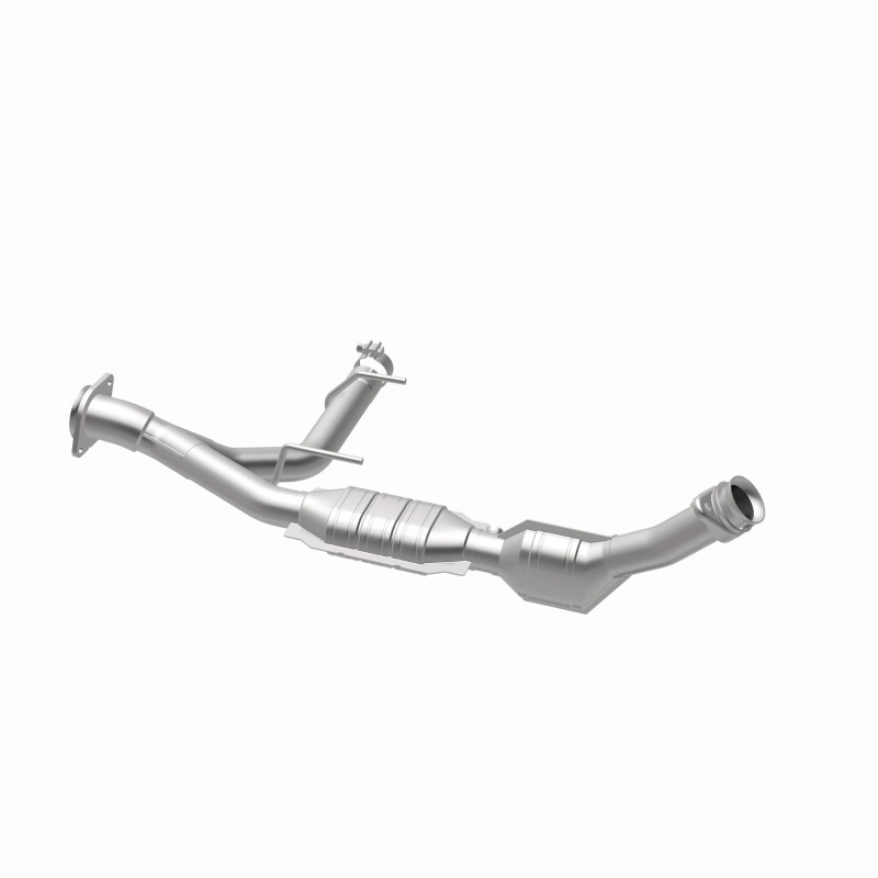Ford Expedition Catalytic Converter - Passenger Side - Magnaflow - Direct-Fit - `03-`04