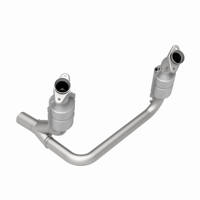 Dodge Durango Catalytic Converter - Magnaflow - Direct Fit - 2004