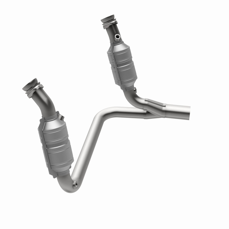 Dodge Durango Catalytic Converter - Magnaflow - Direct Fit - 2004