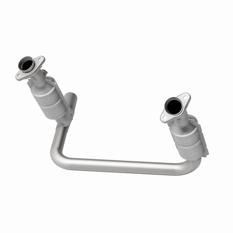 Dodge Durango Catalytic Converter - Magnaflow - Direct Fit - 2004