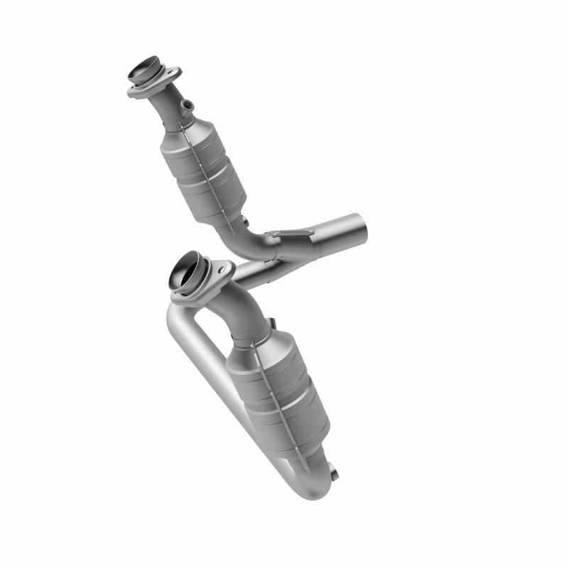 Dodge Durango Catalytic Converter - Magnaflow - Direct Fit - 2004
