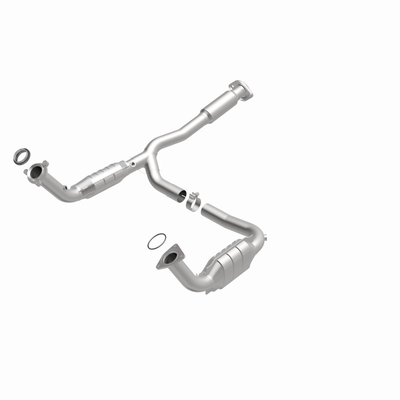 Chevrolet Trailblazer EXT Catalytic Converter - Magnaflow - Direct-Fit - `03-`06