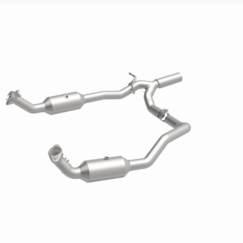 Ford E-350 Super Duty Performance Exhaust - Magnaflow - OEM Grade Direct-Fit Catalytic Converter - `17-`19
