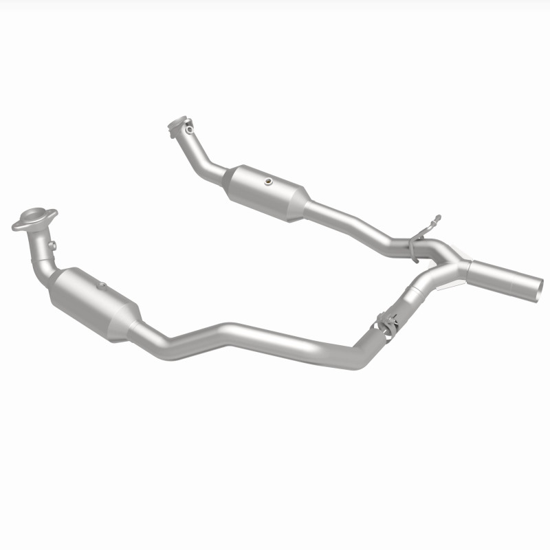 Ford E-450 Super Duty Performance Exhaust - Magnaflow - OEM Grade Direct-Fit Catalytic Converter - `17-`19