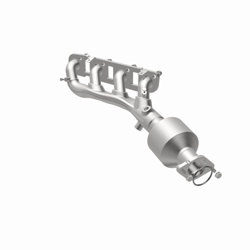 Nissan Titan Manifold Catalytic Converter - Right - Magnaflow - OEM Grade Direct-Fit - `17-`21