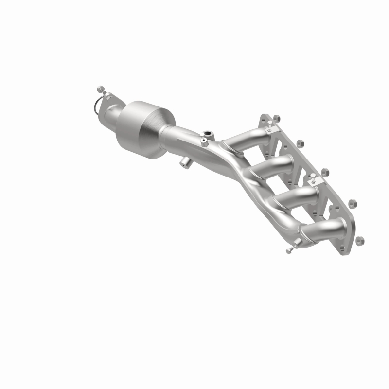 Nissan Titan Catalytic Converter - Left - Magnaflow - OEM Grade Direct-Fit - `17-`21