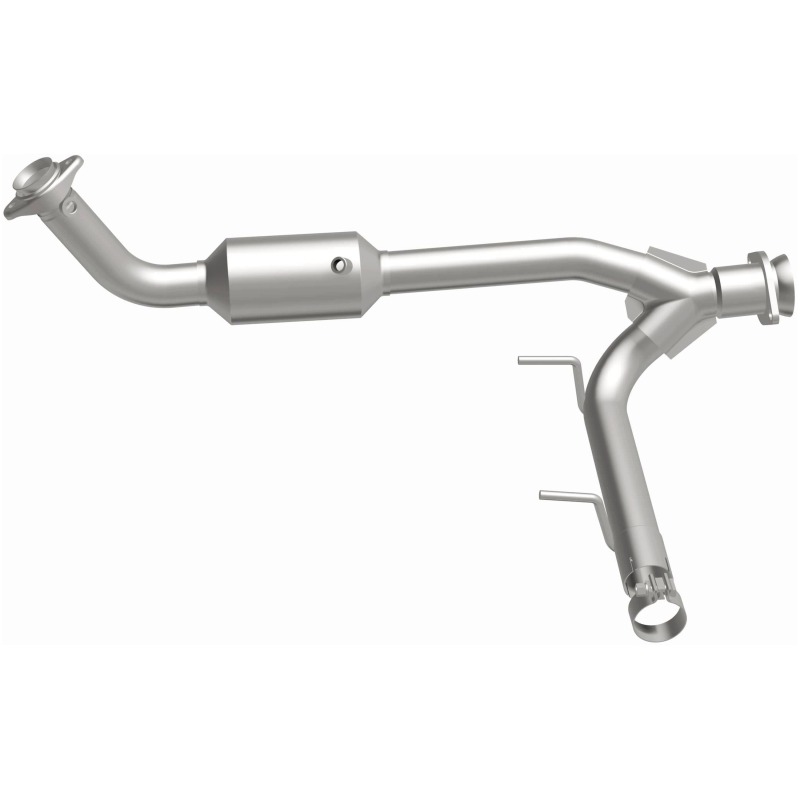 Lincoln Navigator Catalytic Converter - Magnaflow - Direct Fit - 2005