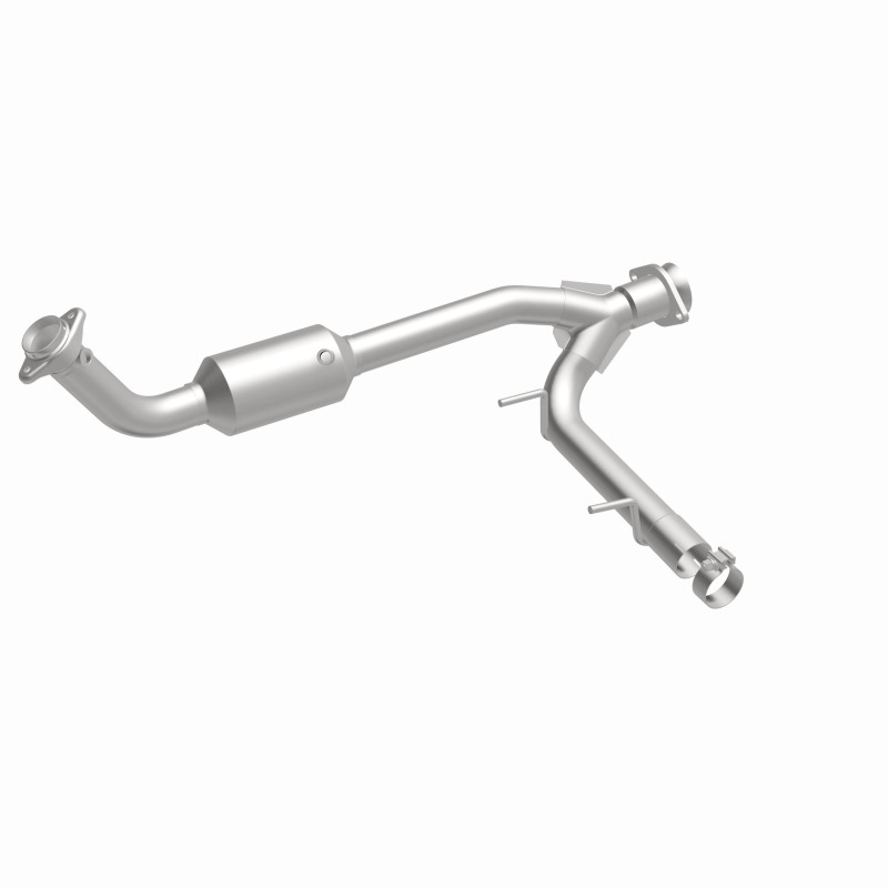 Lincoln Navigator Catalytic Converter - Magnaflow - Direct Fit - 2005
