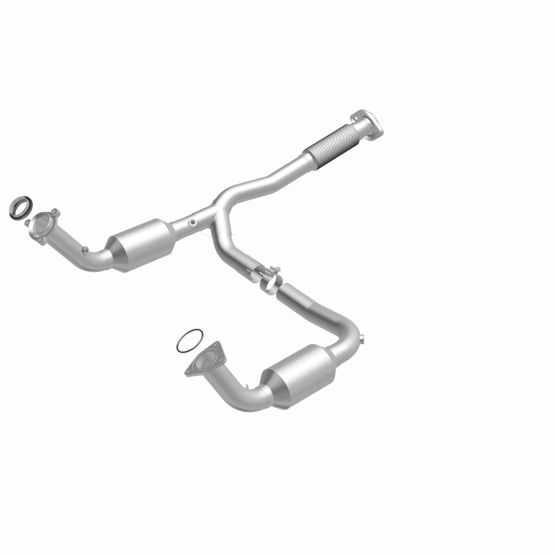 Chevrolet Trailblazer EXT Catalytic Converter - Magnaflow - California Grade CARB Compliant, Direct-Fit - 2004