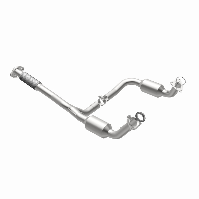 Chevrolet Trailblazer EXT Catalytic Converter - Magnaflow - California Grade CARB Compliant, Direct-Fit - 2004