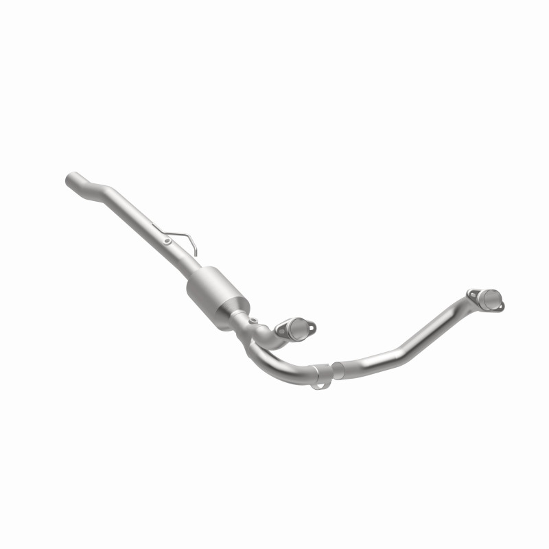 Dodge Ram 1500 Catalytic Converter - Magnaflow - California Grade CARB Compliant Direct-Fit - `02-`03