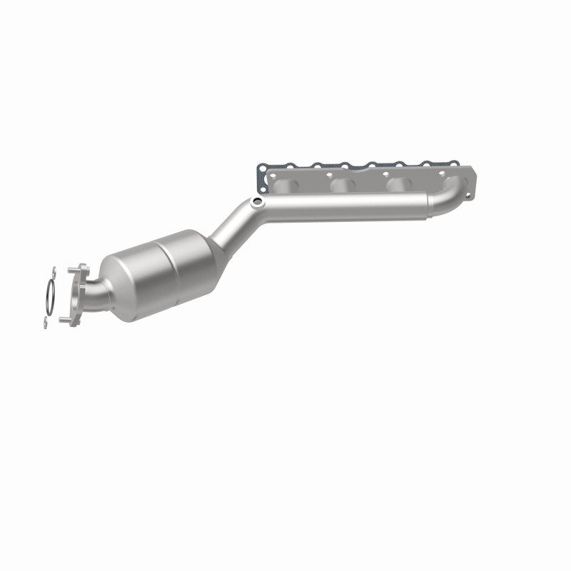 Nissan Titan Performance Exhaust - Magnaflow - California Grade CARB Compliant Direct-Fit - `04-`06