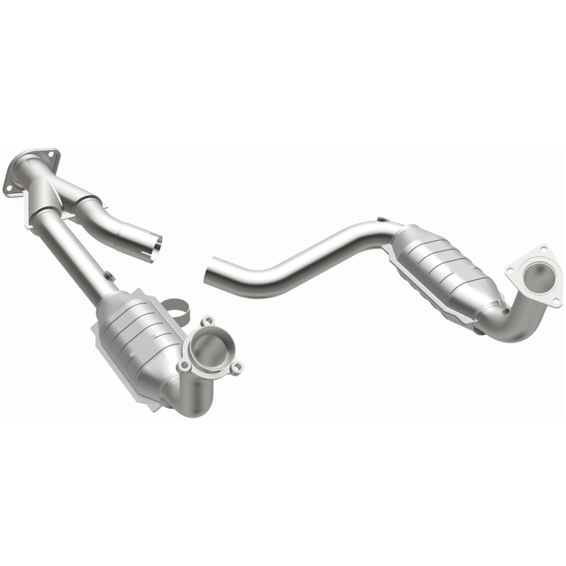 Chevrolet SSR Catalytic Converter - Magnaflow - California Grade CARB Compliant Direct-Fit - 2003