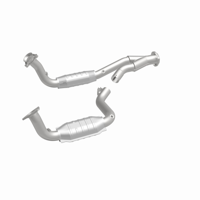 Chevrolet SSR Catalytic Converter - Magnaflow - California Grade CARB Compliant Direct-Fit - 2003