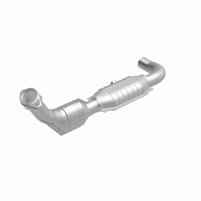 Ford Expedition Catalytic Converter - Magnaflow - California Grade CARB Compliant Direct-Fit - `99-`00