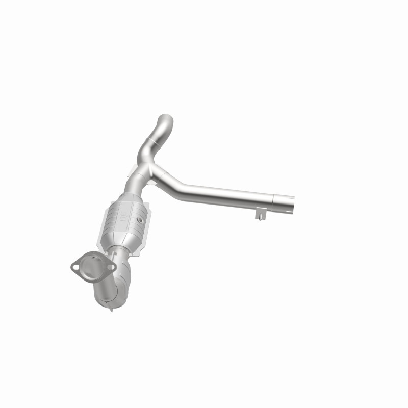 Ford Expedition Catalytic Converter - Magnaflow - California Grade CARB Compliant Direct-Fit - `99-`00