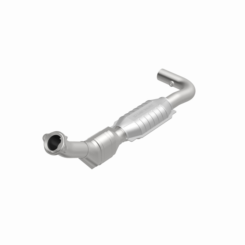 Ford Trucks Catalytic Converter - Magnaflow - California Grade CARB Compliant Direct-Fit - `99-`00